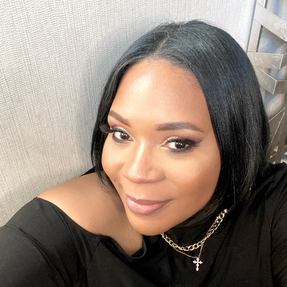 Meet your Posher, Reesie